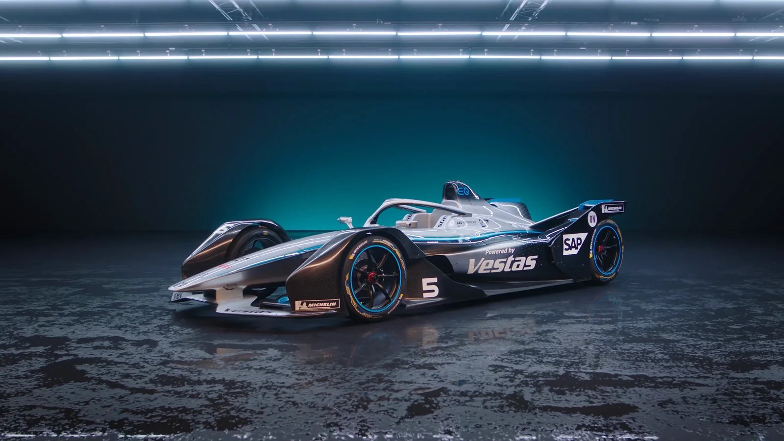 Formula E — Hauptfilm — film still